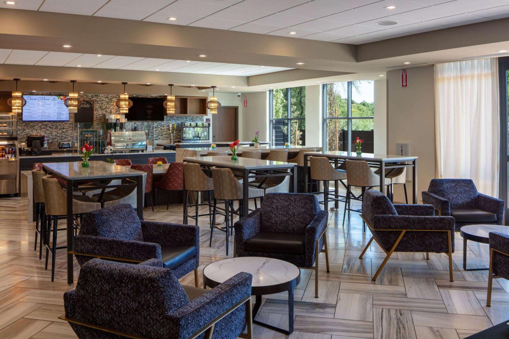 Wyndham Garden Redwood Valley - Ukiah ภายนอก รูปภาพ
